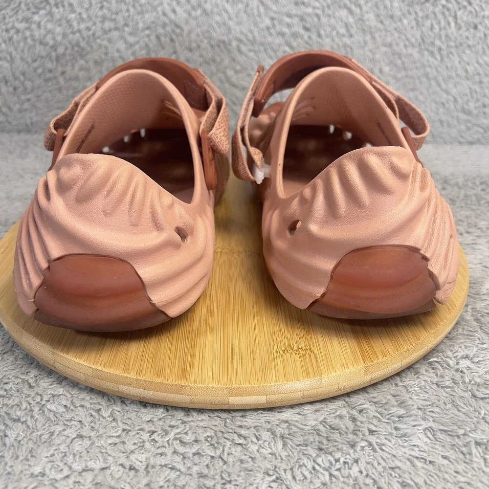 CROCS salehe bembury